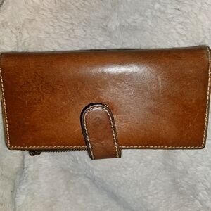 Patricia Nash wallet